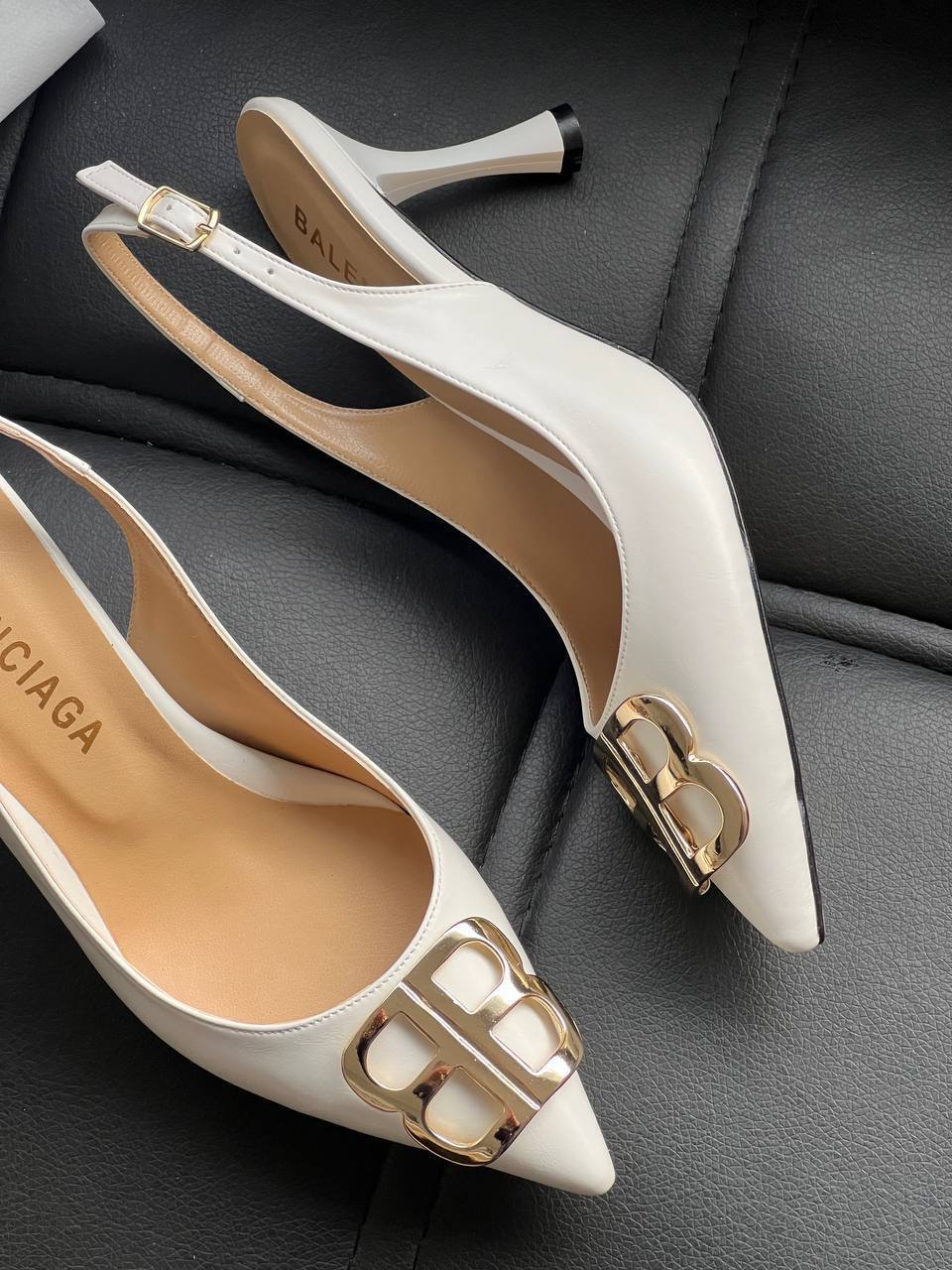 Balenciaga Slingback Pumps Cream