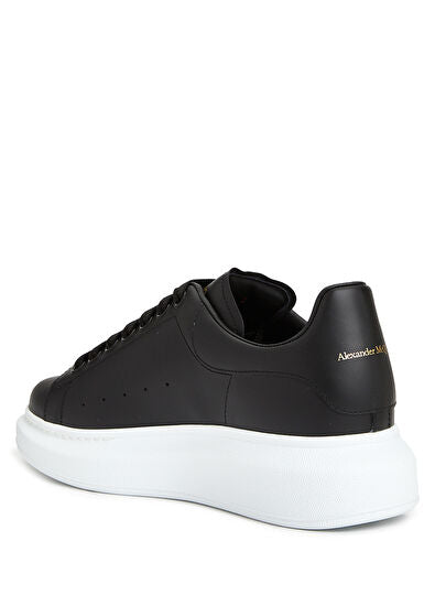 Alexander McQueen Sneaker Black with a White Sole