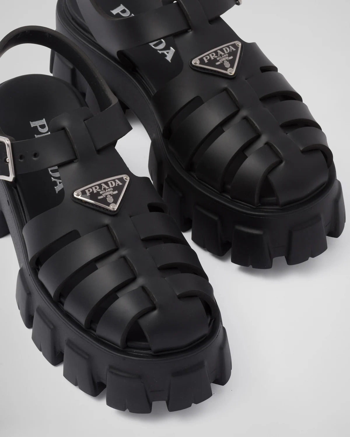 Prada Kauçuk Monolith Sandalet Siyah
