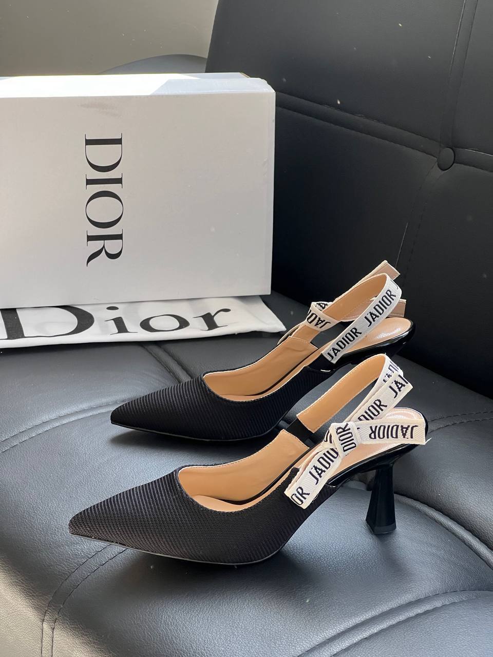 Dior Noir Élégance